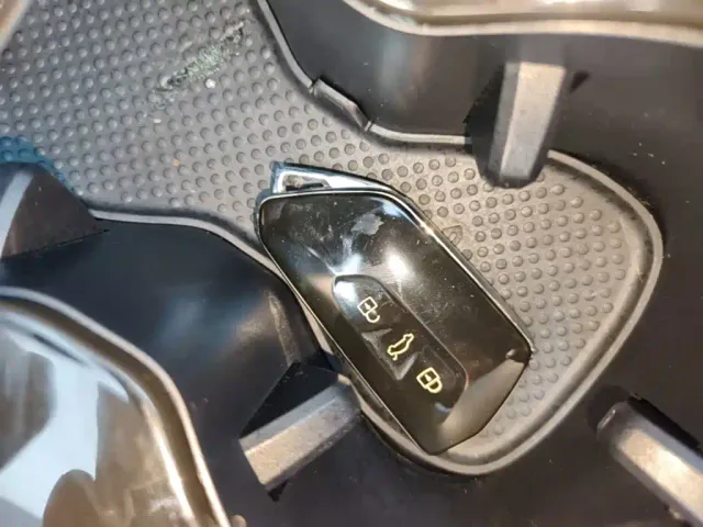 Volkswagen ID.3 — Фото автомобиля 8