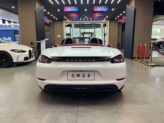 Porsche 718 — Фото автомобиля 17