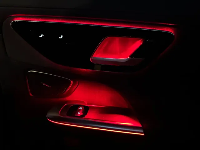 Mercedes-Benz C-Class — Фото автомобиля 17