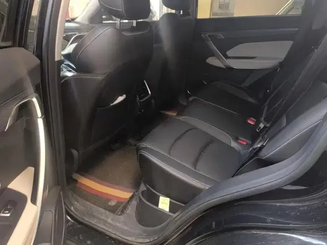 Geely Boyue — Фото автомобиля 22