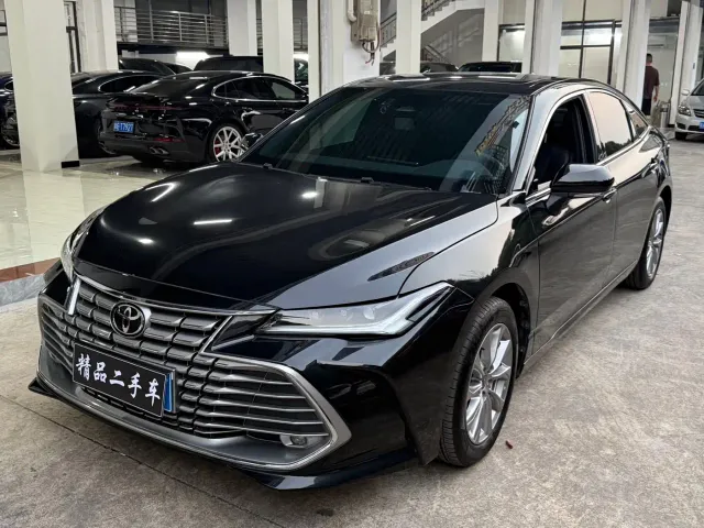 Фотография автомобиля — Toyota Avalon