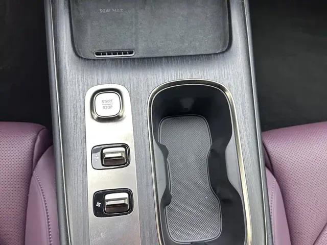 Xiaomi SU7 — Фото автомобиля 13