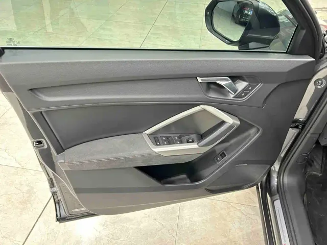 Audi Q3 — Фото автомобиля 15