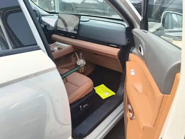 Haval Xiaolong MAX — Фото автомобиля 8