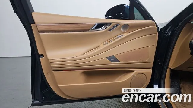 Genesis G80 Бензин 2.5 турбо AWD — Фото автомобиля 20