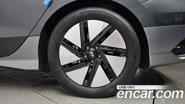 Hyundai Ioniq6 — Фото автомобиля 20