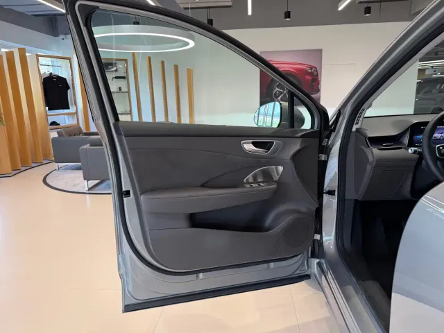 Shangjie SUV — Фото автомобиля 6
