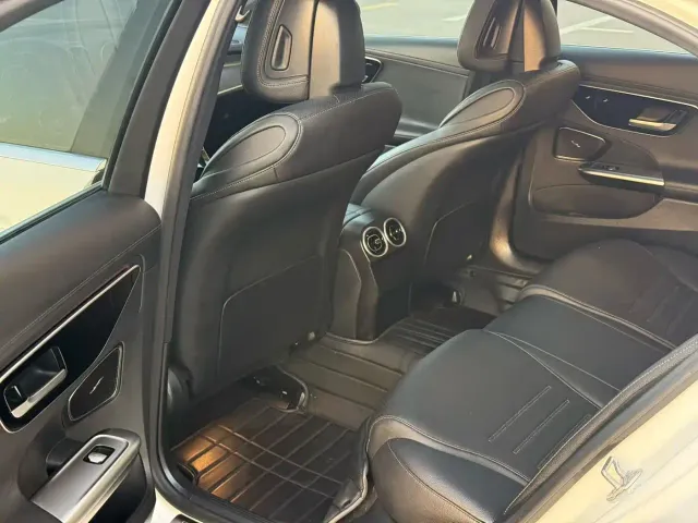 Mercedes-Benz C-Class — Фото автомобиля 5