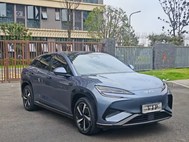 BYD Sealion 07 EV — Фото автомобиля 3
