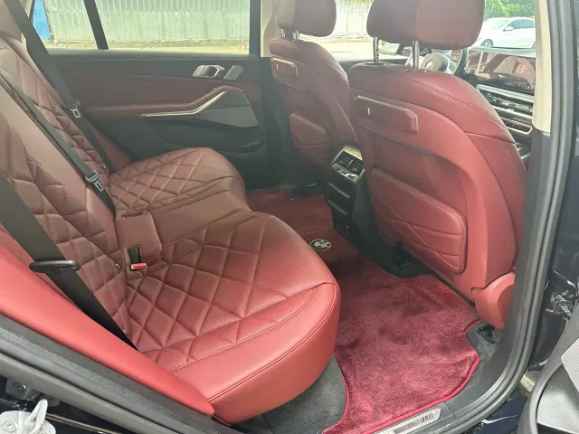 BMW X5 — Фото автомобиля 9