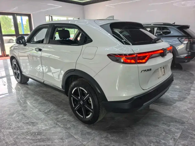 Honda Vezel — Фото автомобиля 5