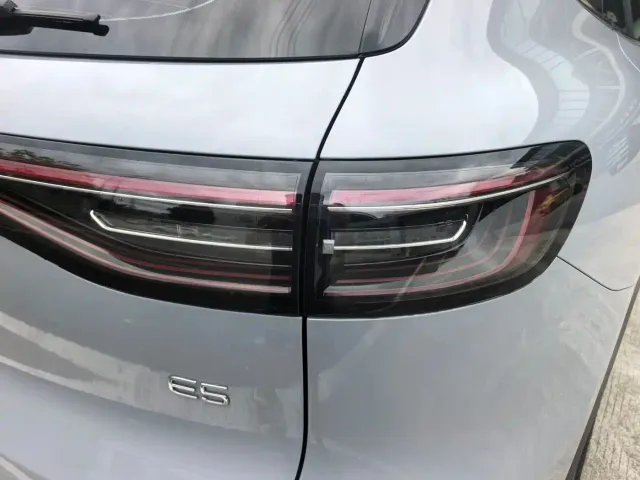 Geely Galaxy E5 — Фото автомобиля 25