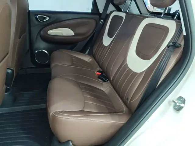 Wuling Bingo — Фото автомобиля 16