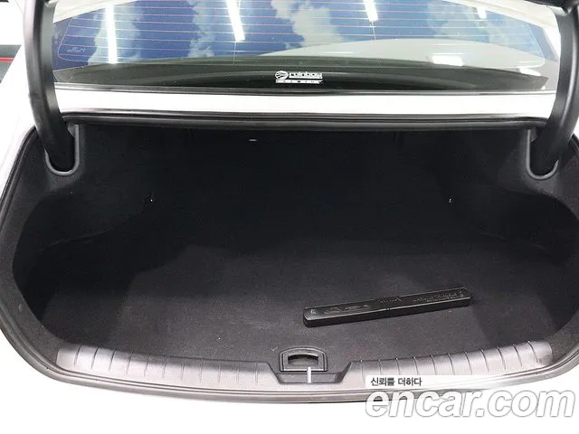 Hyundai Grandeur — Фото автомобиля 5