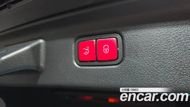 Mercedes-Benz S-Class — Фото автомобиля 29