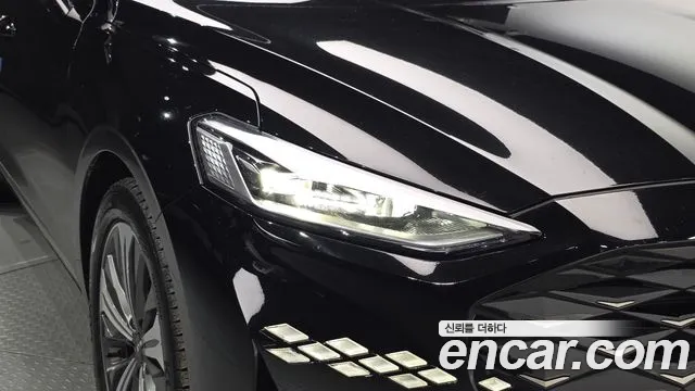 Kia K8 Hybrid — Фото автомобиля 7
