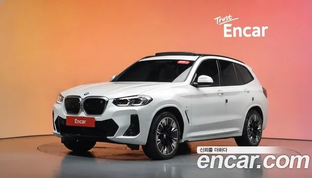 Фотография автомобиля — BMW iX3 G08 (2020–2024)