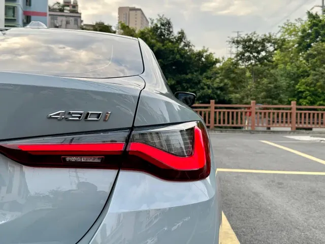 BMW 4 Series — Фото автомобиля 27