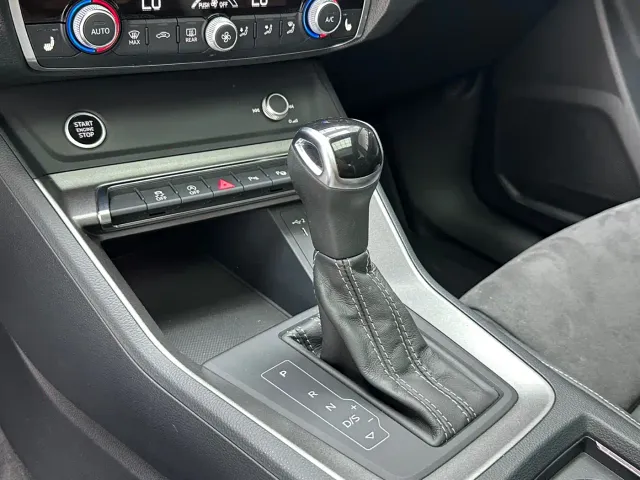 Audi Q3 — Фото автомобиля 8