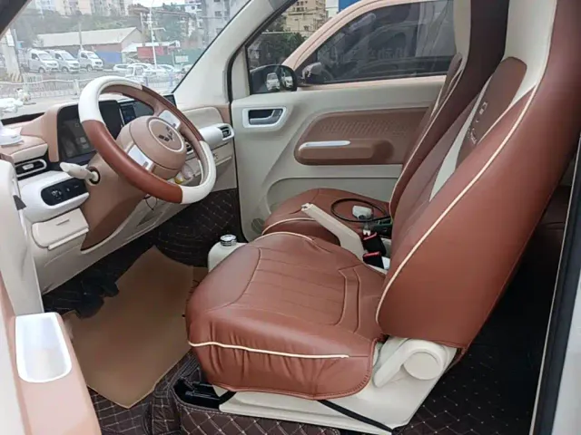 Wuling Hongguang Mini EV — Фото автомобиля 14