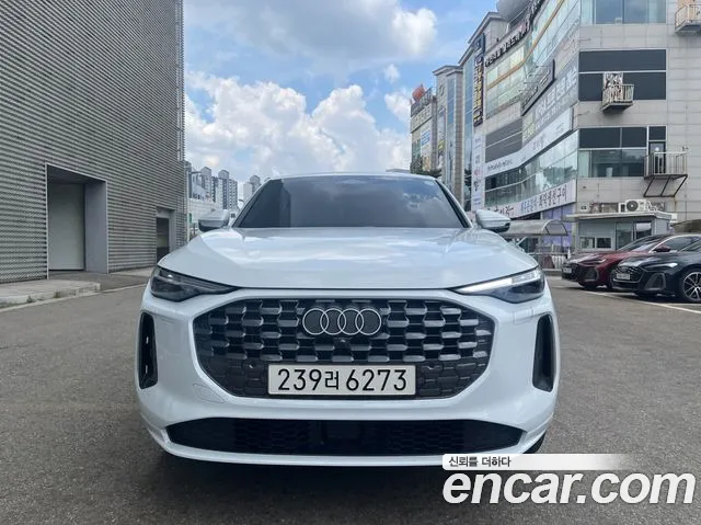 Audi Q5 40 TFSI quattro Sportback Advanced — Фото автомобиля 3