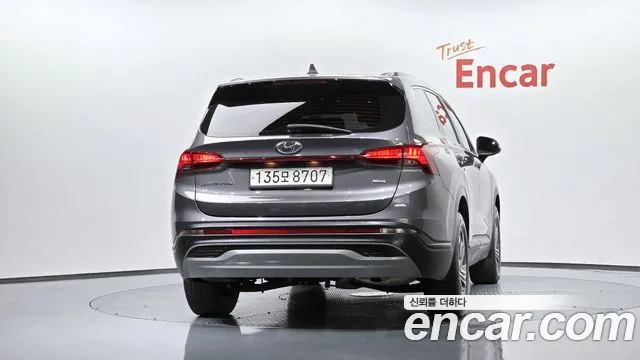 Hyundai Santa Fe — Фото автомобиля 4