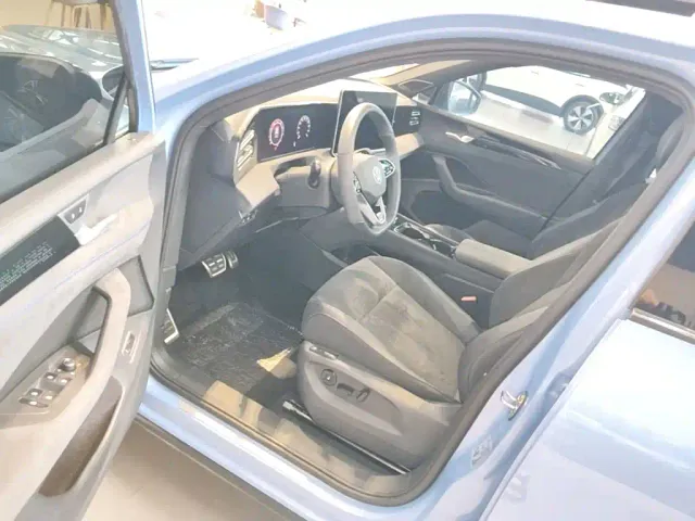 Volkswagen Tiguan L — Фото автомобиля 15