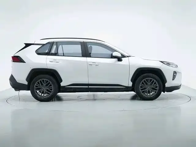 Фотография автомобиля — Toyota Wildlander