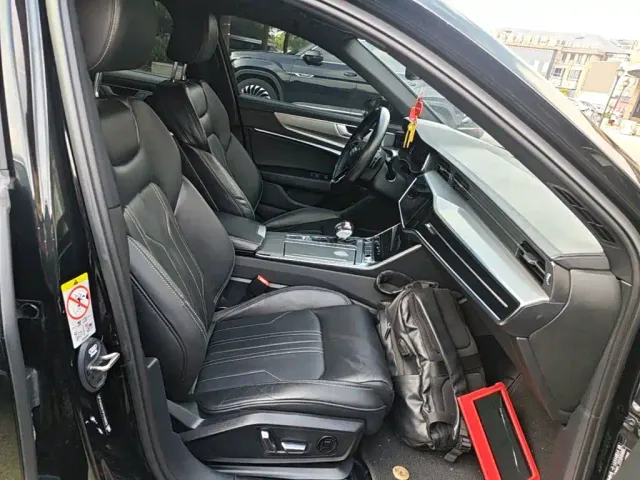 Audi A6L — Фото автомобиля 24