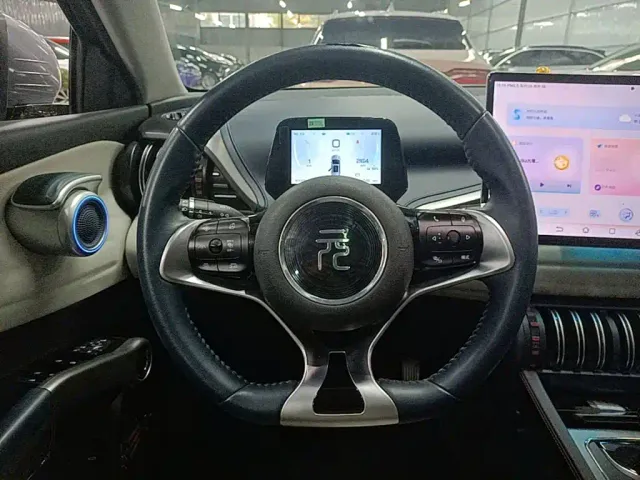 BYD Yuan PLUS — Фото автомобиля 10
