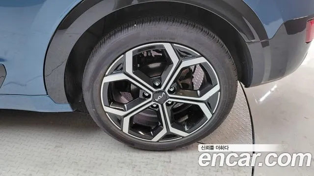 Kia Niro The All New Niro — Фото автомобиля 6