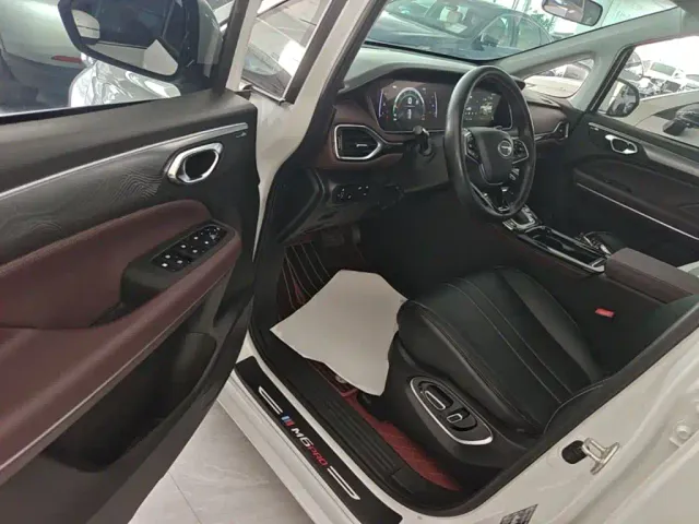 GAC Trumpchi M6 — Фото автомобиля 15