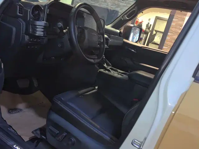 Toyota Prado — Фото автомобиля 9