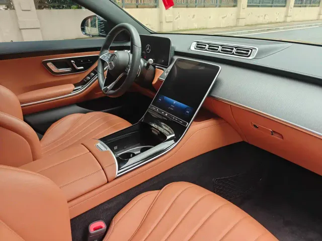 Mercedes-Benz S-Class — Фото автомобиля 15