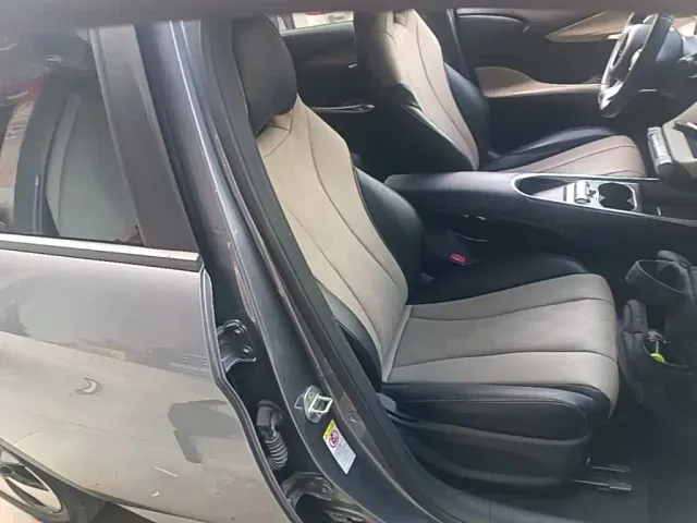 BYD Dolphin — Фото автомобиля 24