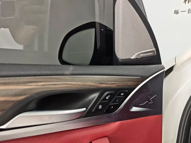 BMW X3 — Фото автомобиля 12