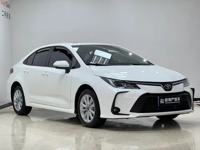 Toyota Corolla — Фото автомобиля 3