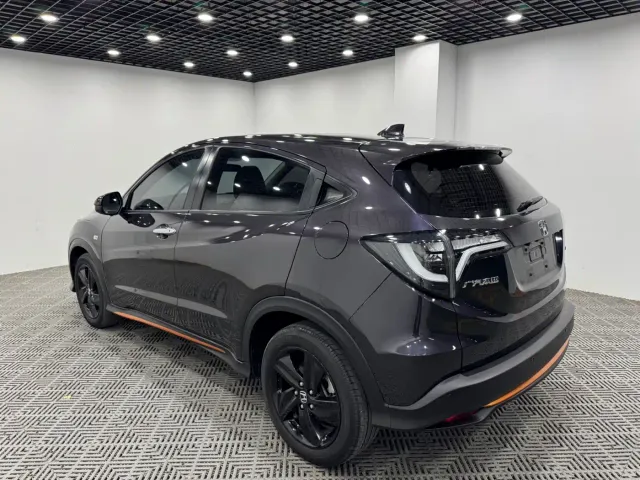 Honda Vezel — Фото автомобиля 9