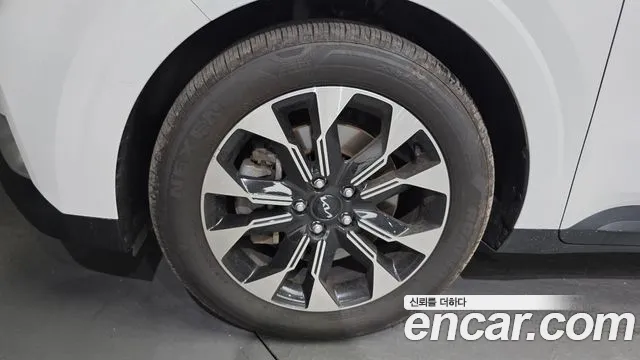 Kia Canival Carnival 4 поколение Дизель 9 мест Prestige — Фото автомобиля 5