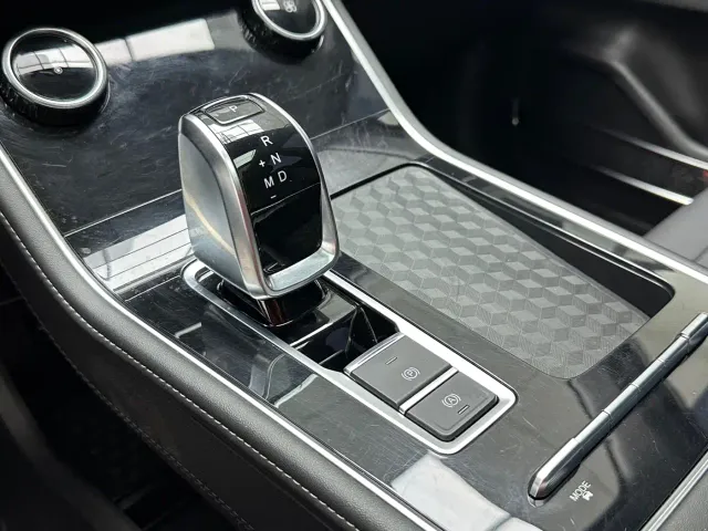Chery Tiggo 8 — Фото автомобиля 8