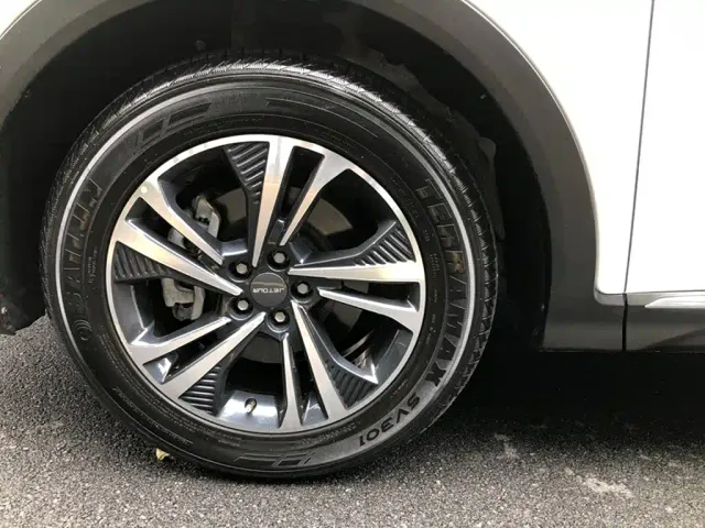 Jetour X70 Plus — Фото автомобиля 16