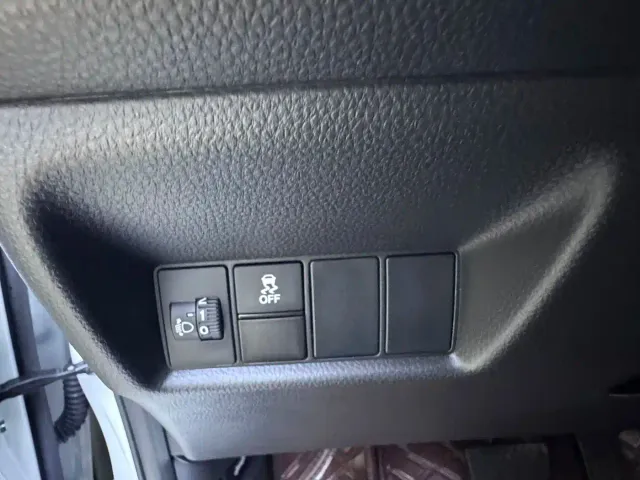 Honda Fit — Фото автомобиля 17
