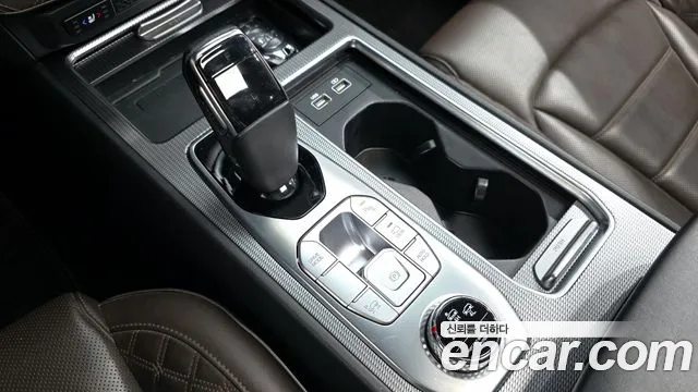 KG_Mobility_Ssangyong Rexton All Rexton Дизель 2.2 4WD — Фото автомобиля 9