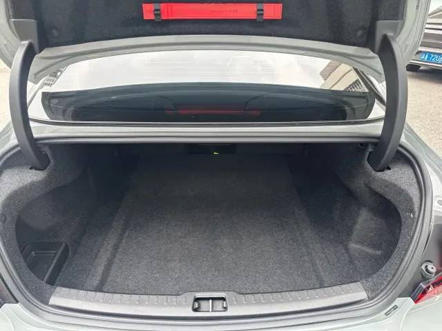 Volvo S60 — Фото автомобиля 17