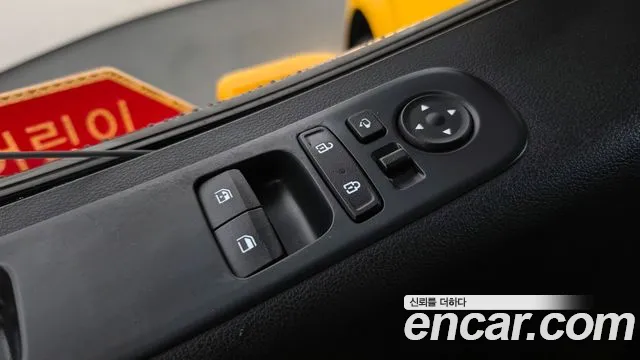 Hyundai Staria Staria L3.5 Школьный автобус — Фото автомобиля 28