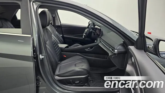 Hyundai Avante CN7 — Фото автомобиля 17