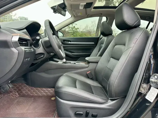 Nissan Teana — Фото автомобиля 7