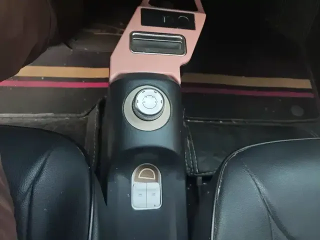 Wuling Hongguang Mini EV — Фото автомобиля 16
