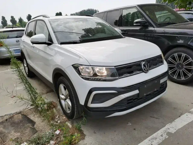 Volkswagen T-Cross — Фото автомобиля 3