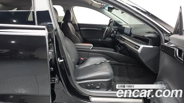 Hyundai Grandeur GN7 — Фото автомобиля 16